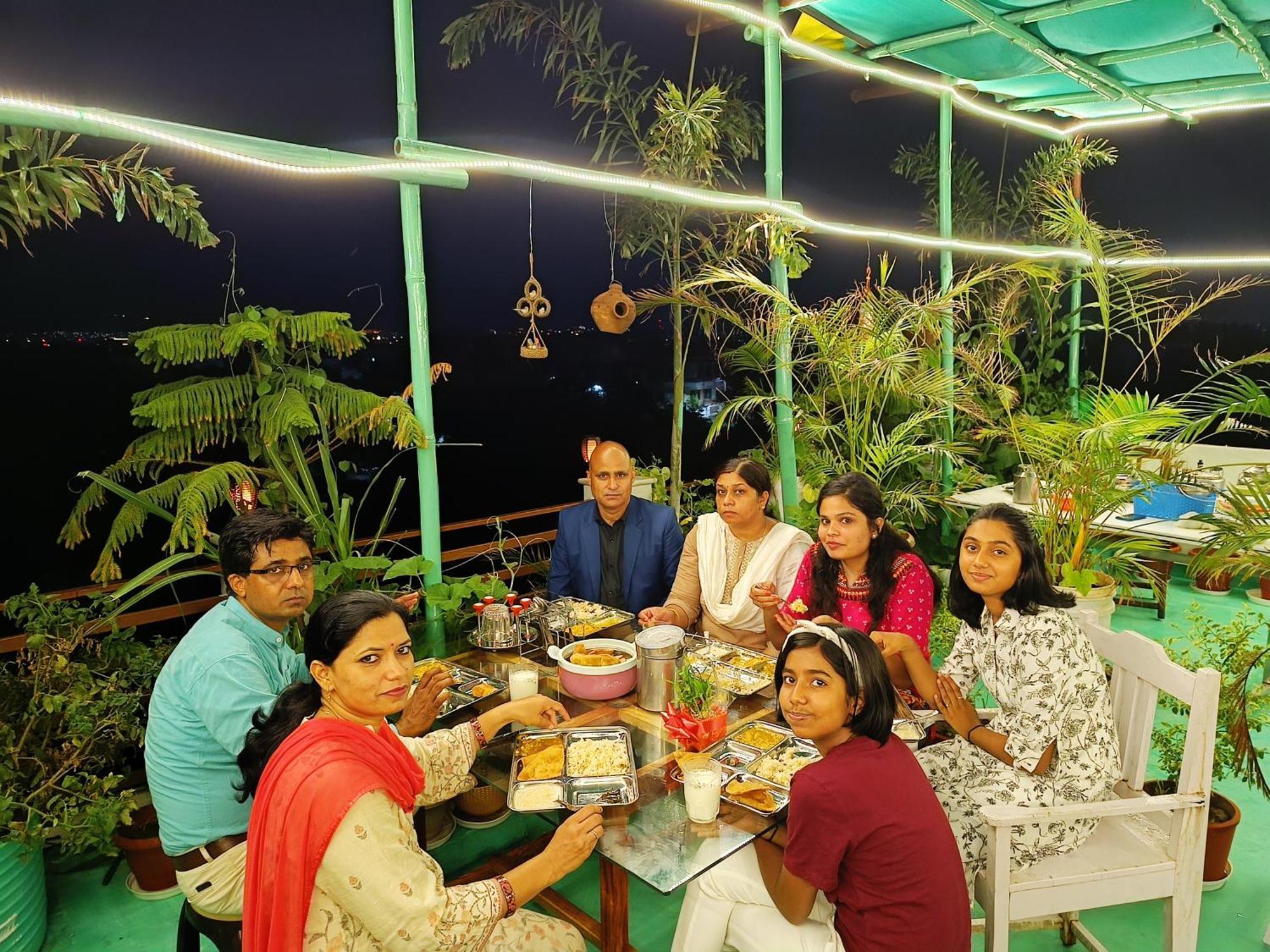Choudhary White House Udaipur Apartment Exterior foto
